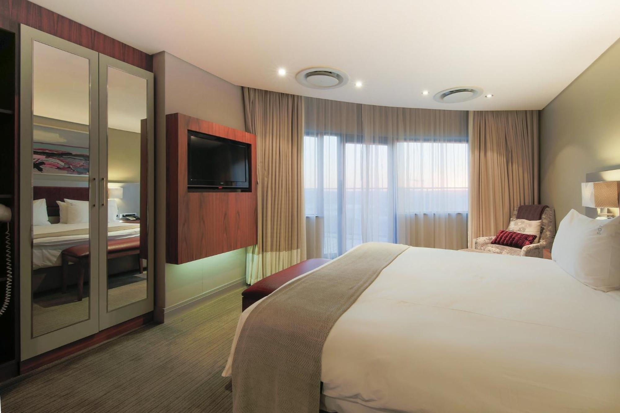 Holiday Inn Johannesburg-Rosebank By Ihg Exterior foto