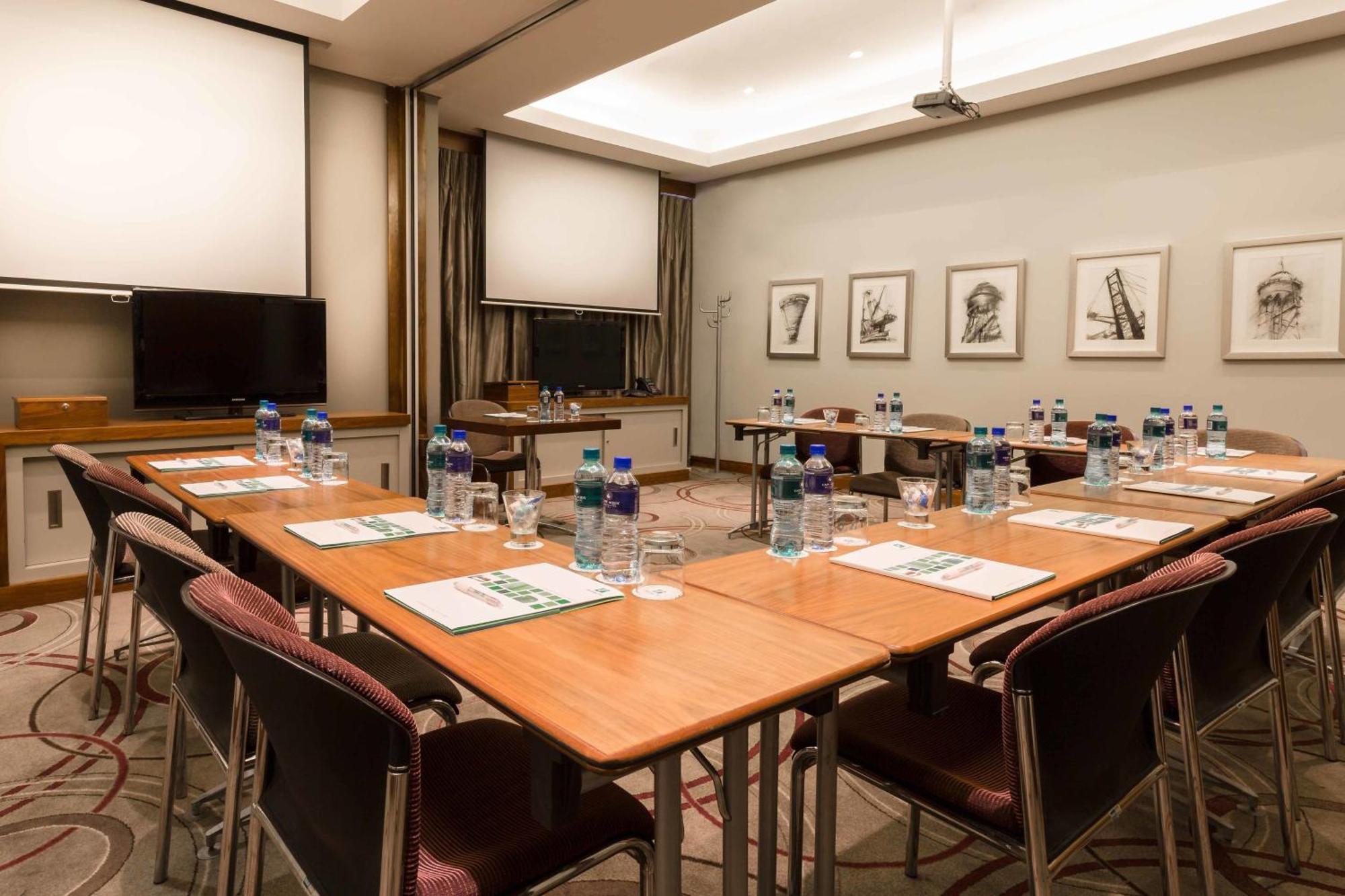 Holiday Inn Johannesburg-Rosebank By Ihg Exterior foto