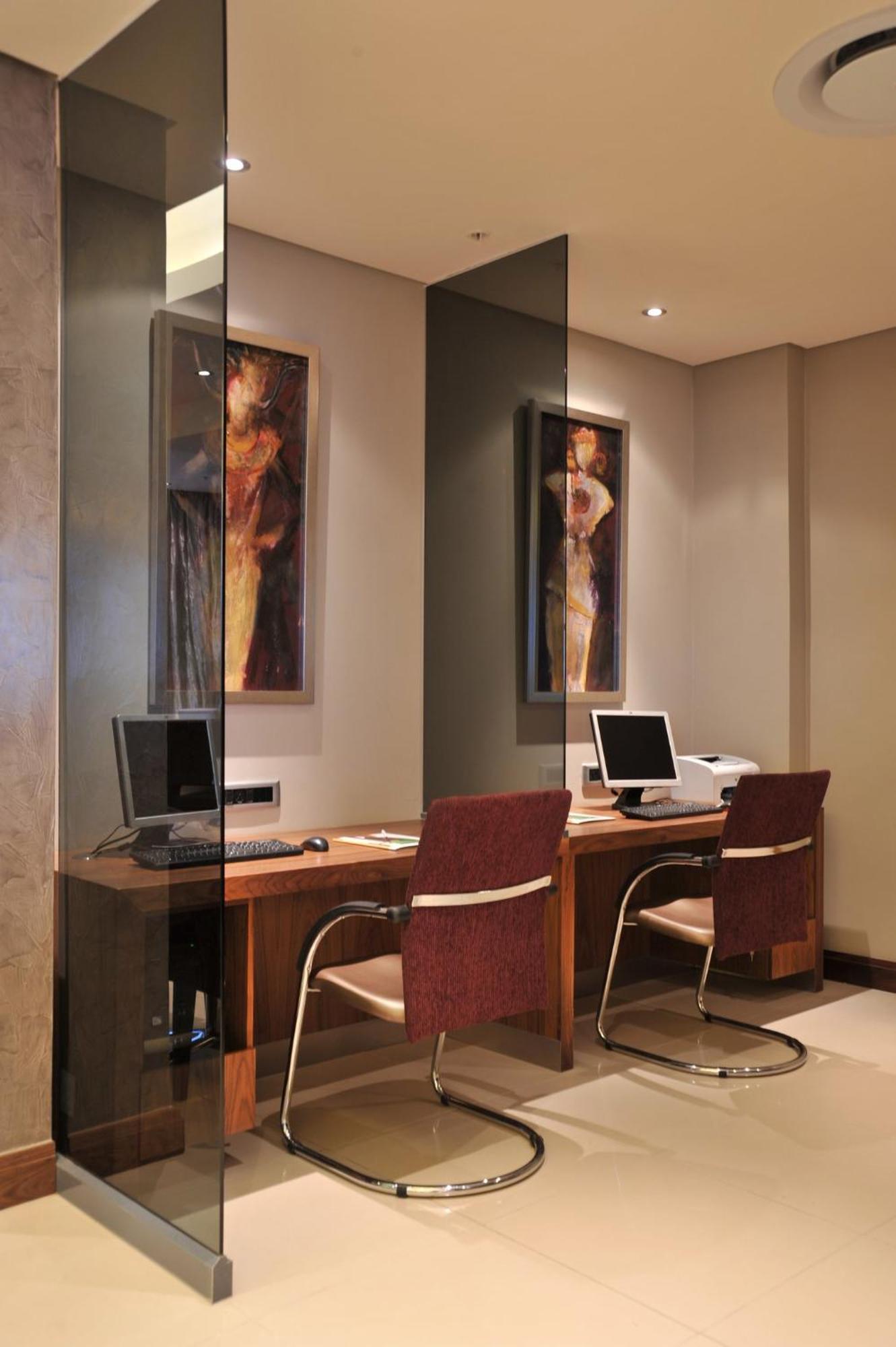 Holiday Inn Johannesburg-Rosebank By Ihg Exterior foto