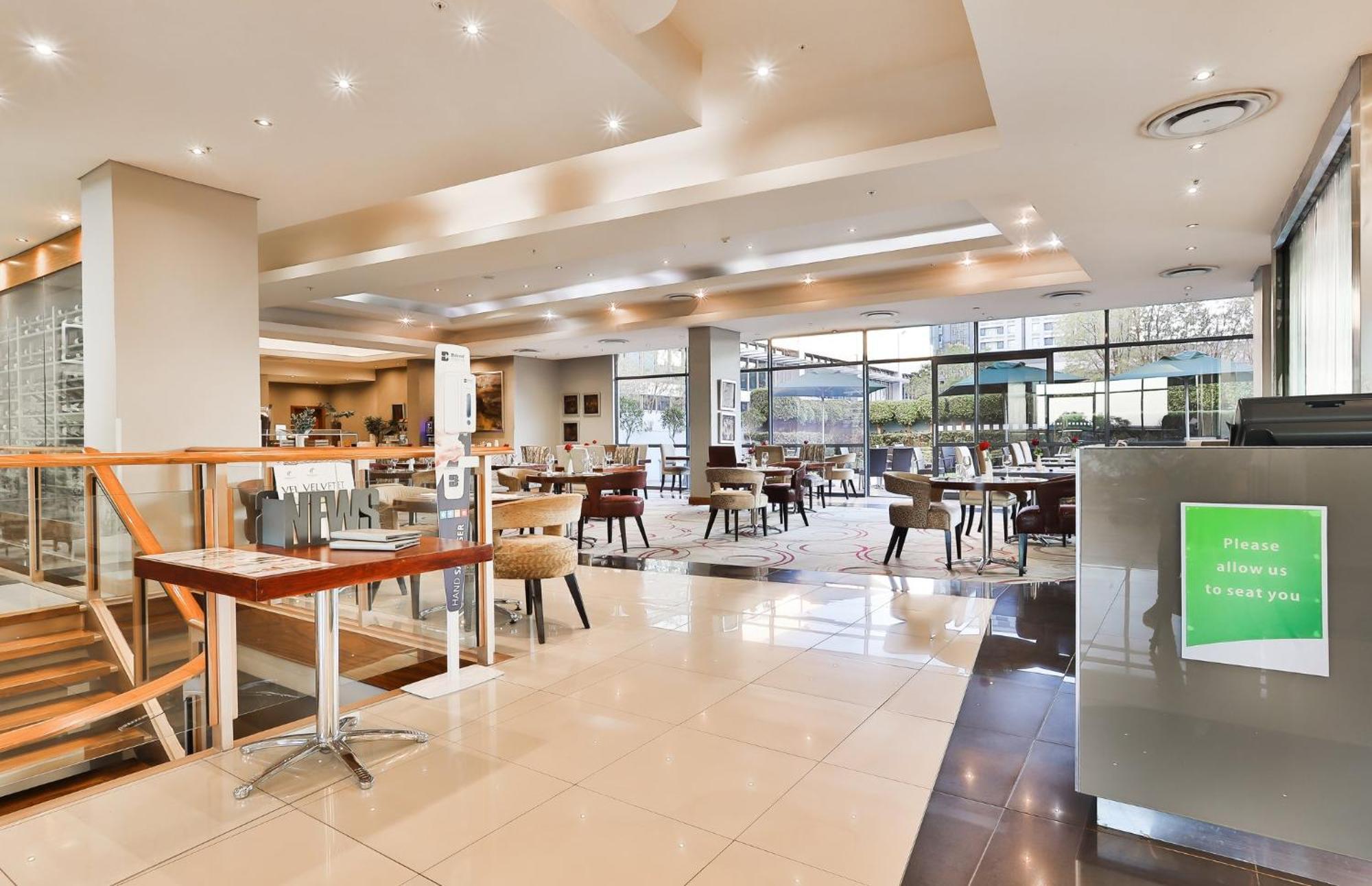 Holiday Inn Johannesburg-Rosebank By Ihg Exterior foto